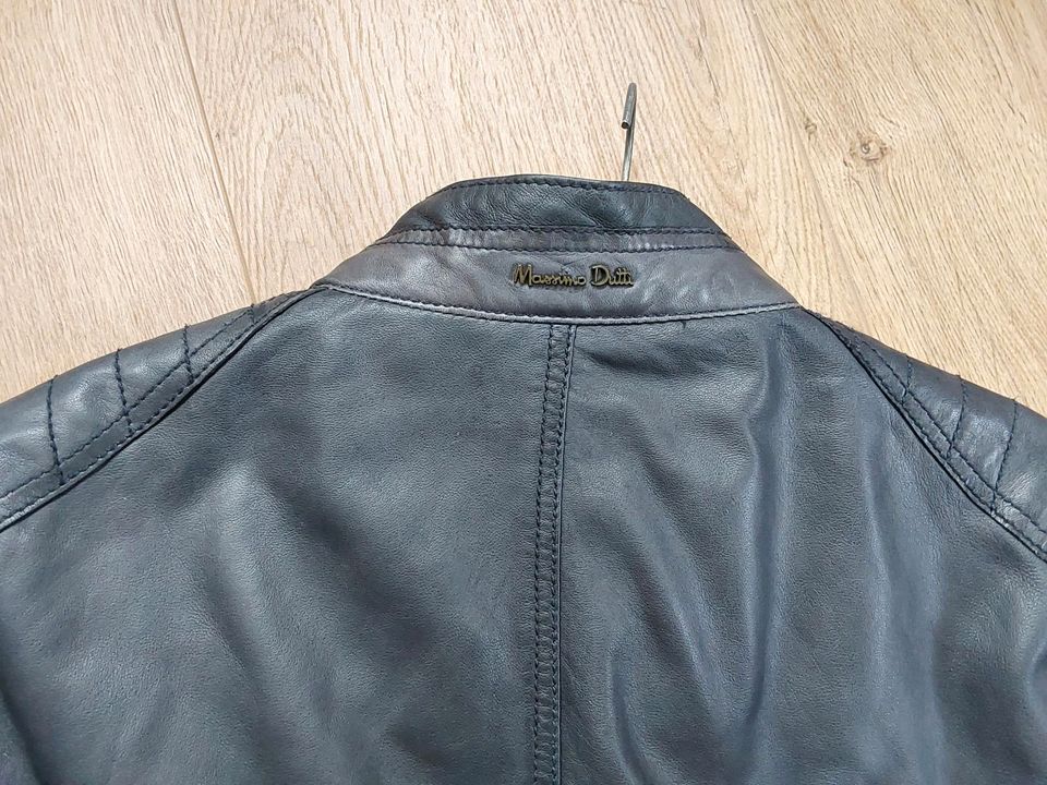 Herren Lederjacke massimo dutti Gr M in Grebenau