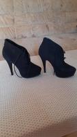 BULLBOXER ANKLE BOOTS  /  HIGH HEELS Niedersachsen - Vechelde Vorschau