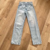 Bershka Jeans Straight leg 36 Niedersachsen - Gronau (Leine) Vorschau