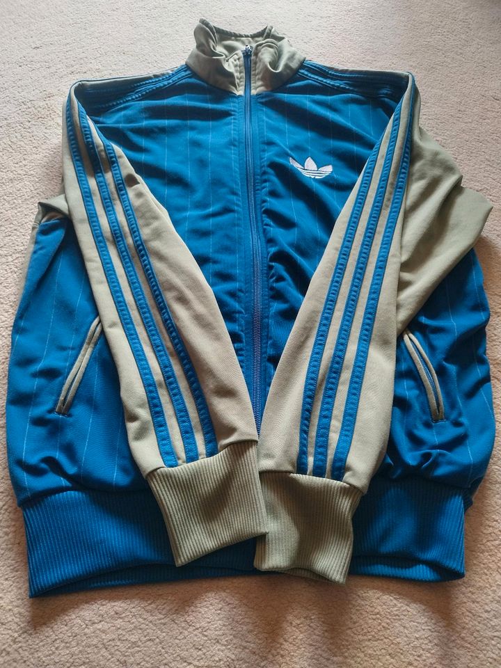 Adidas Jacke , Vintage , Retro , blau , grün in Wolfen