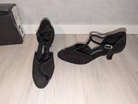 Damen Schuhe Tanzschuhe Gr. 7 (38) Diamant Dance Shoes Mod 068 Niedersachsen - Drochtersen Vorschau
