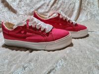 TAMARIS Damen Laufschuhe Freizeit Gr.40 Sneaker €69,95 pink 18 Nordrhein-Westfalen - Bocholt Vorschau