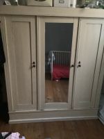 Weißer Kleiderschrank und Kommode - shabby chic Pankow - Prenzlauer Berg Vorschau