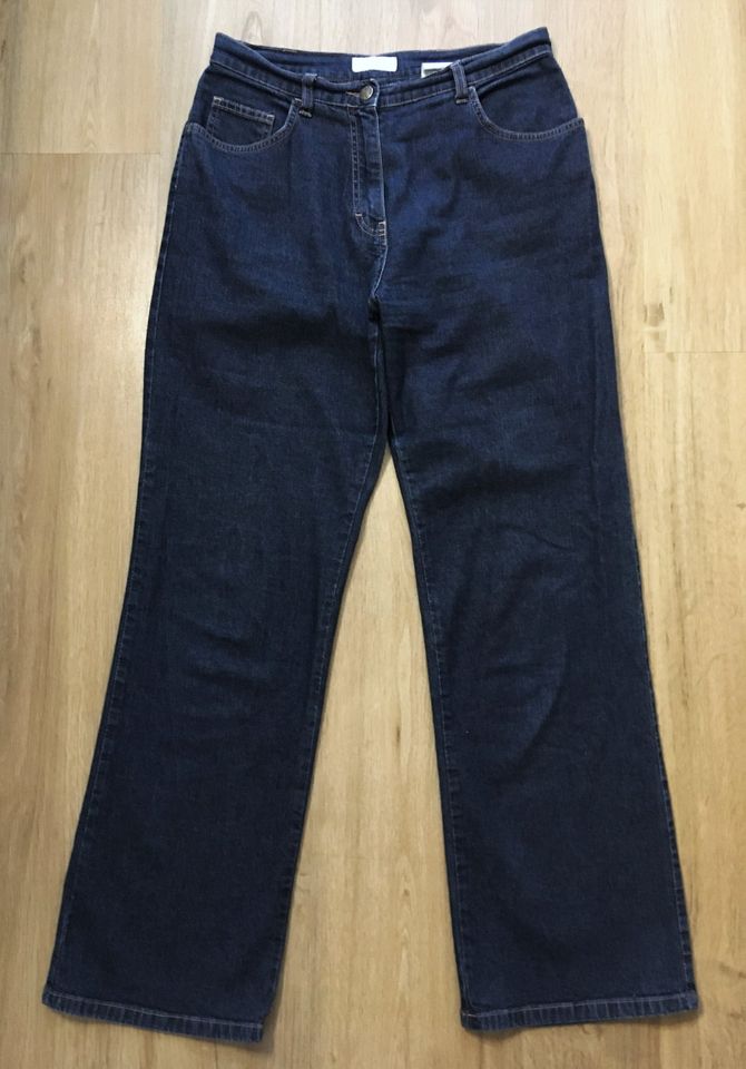 Giorgio Jeans in Blau, Gr. 38 L31 in Witten