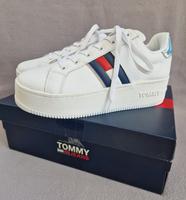 Tommy Hilfiger Jeans Sneaker Plateau weiß Gr. 40 Neu mit Etikett Bayern - Weißenhorn Vorschau