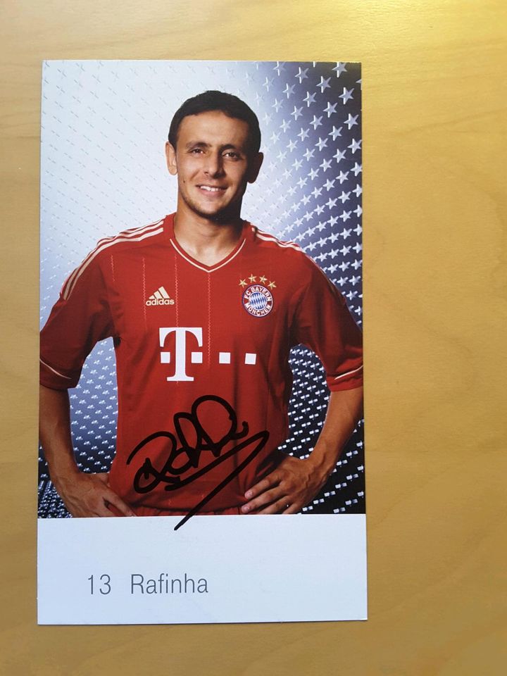 Handsignierte Autogrammkarte Rafinha FC Bayern in Tutzing
