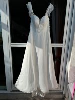 Brautkleid (gereinigt) Gr 40/42 weiß Bayern - Langenzenn Vorschau