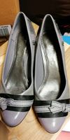 Esprit Pumps, grau, neu, Gr. 38 Nordrhein-Westfalen - Oberhausen Vorschau