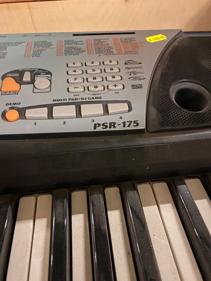 Yamaha PSR 175 Orgel Keyboard in Essen