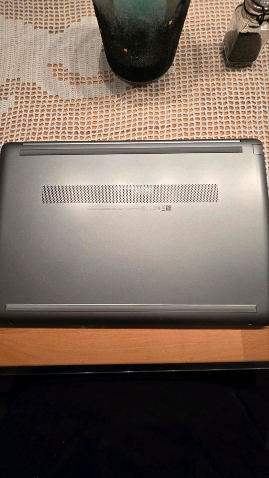 HP 250 G8 Business Laptop in Saarbrücken