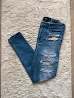 Mittelblaue destroyed Skinny Jeans Hollister L Bayern - Regensburg Vorschau