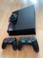 PlayStation 4 (PS4) + 2 Controller Hessen - Hattersheim am Main Vorschau