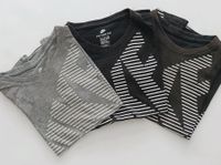 Nike T-Shirt Größe: 128-137 Stück: 3 Baden-Württemberg - Beimerstetten Vorschau