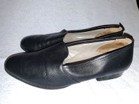 Pumps, schwarz, Leder, Größe 7,5, 1x kurz getragen, 2 cm Absatz Duisburg - Duisburg-Mitte Vorschau