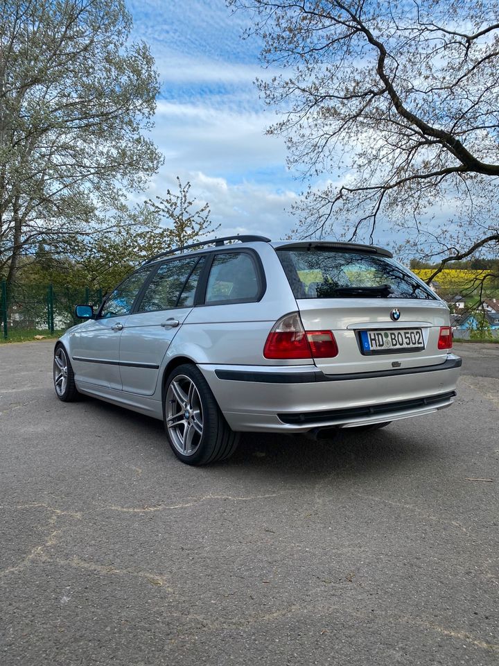 BMW e46 320d Touring sehr gepflegt in Schönbrunn