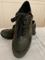 Waldläufer Sneaker Sportschuhe Leder Gr.6,5 Weite H Neu Niedersachsen - Leer (Ostfriesland) Vorschau