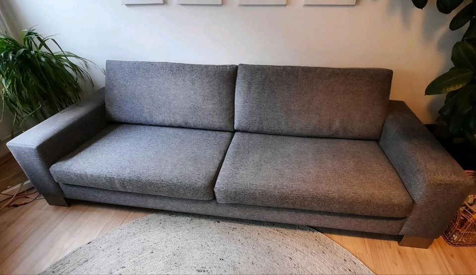 Sofa mit 2 Hockern in Mannheim