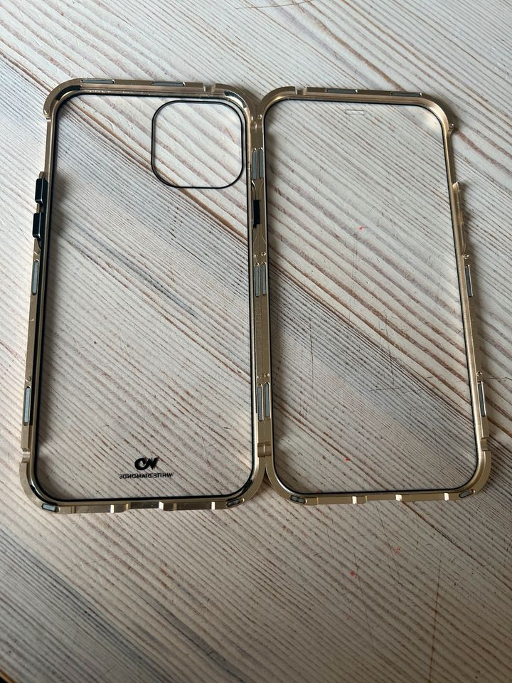 iPhone 12,13 Pro Max Hülle Case Handyhülle Magnet inkl Versand in Ostenfeld (Husum)