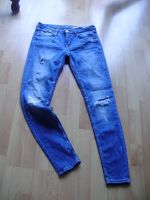 Zara Jeans destroyed medium rise slim fit 40 = S Bayern - Forchheim Vorschau