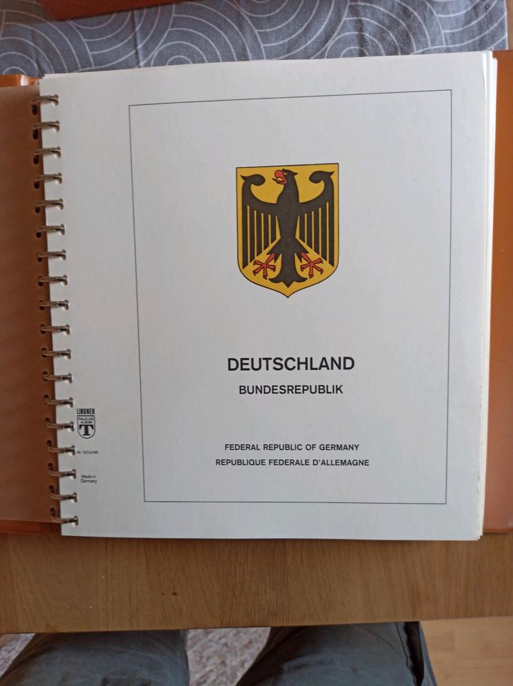 Bund Sammlung von 1989/94 im Lindner Vordruckalbum in Zieglstadl