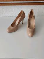 Högl Leder Pumps Nude Größe 35 Lübeck - St. Lorenz Süd Vorschau