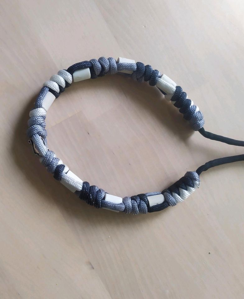 EM Keramik Halsband 29 cm in Hamburg