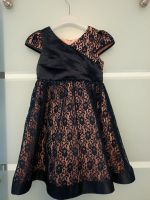 Kleid Boutique Spitze dunkelblau Baumwolle Perlen Gr.116,122,128 Nordrhein-Westfalen - Hamm Vorschau