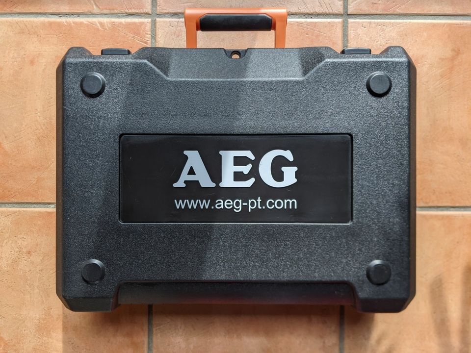 AEG Akku-Bohrschrauber BS 14-C + Ladegerät + Koffer Powertools in Asbach