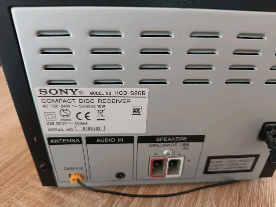 Mini Anlage von Sony mit HD Radio in Offenau