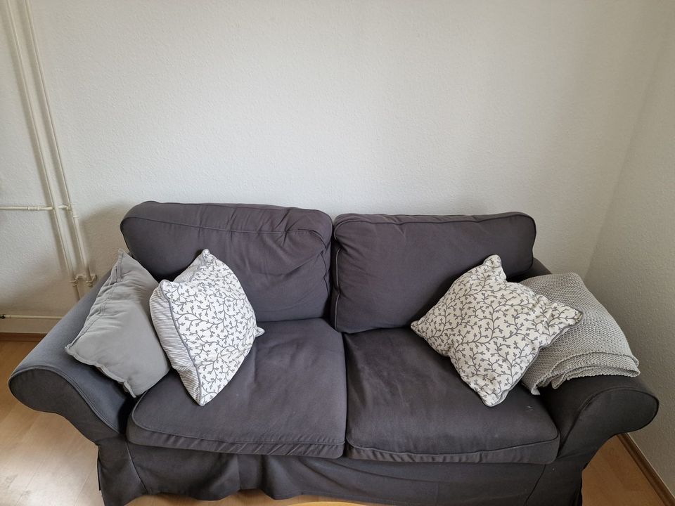 Ikea Sofa (Zweisitzer) in Helsa