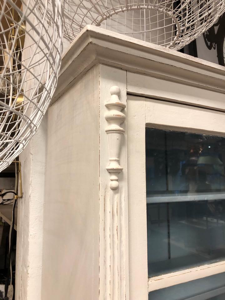 Schrank Antik Küchenbuffet Anrichte Vitrine Vintage Möbel in Hamburg