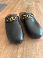 Celine Clogs Gr.41 black Schuhe Nordrhein-Westfalen - Kamen Vorschau
