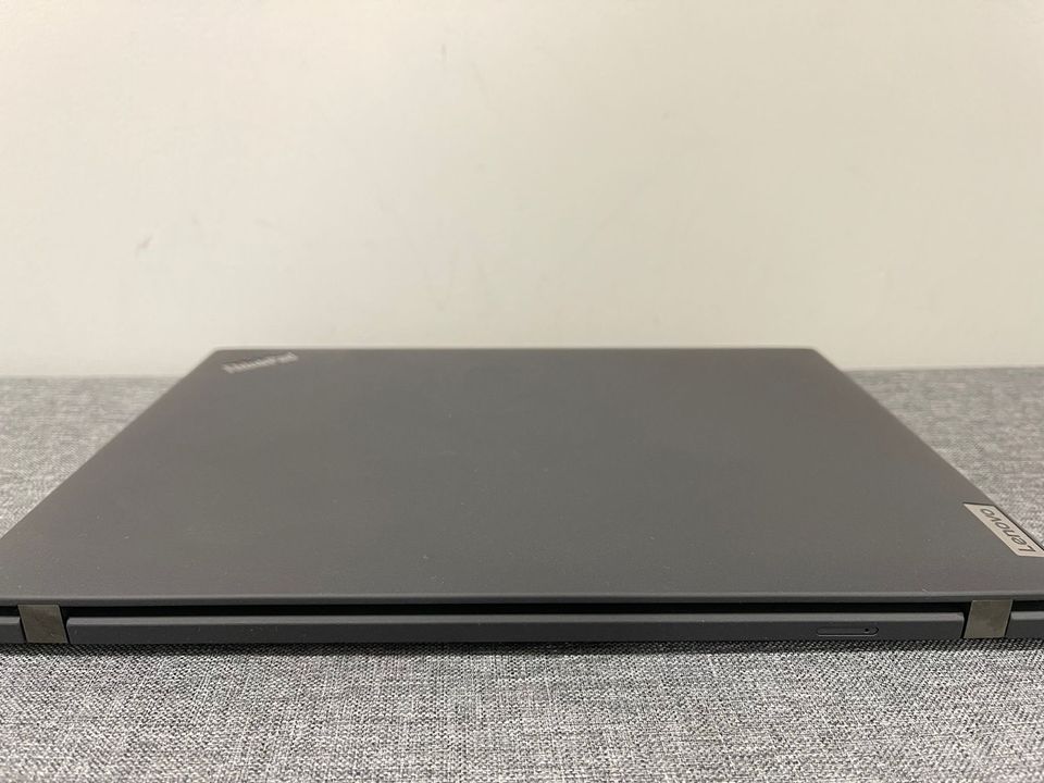 Lenovo T14 Gen4 16GB RAM 512 SSD Delivery possible in München