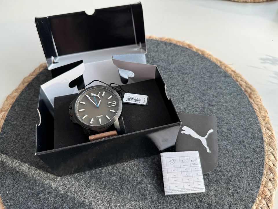 Puma Herren Armbanduhr Leder 50mm Uhr - gebraucht in Renningen