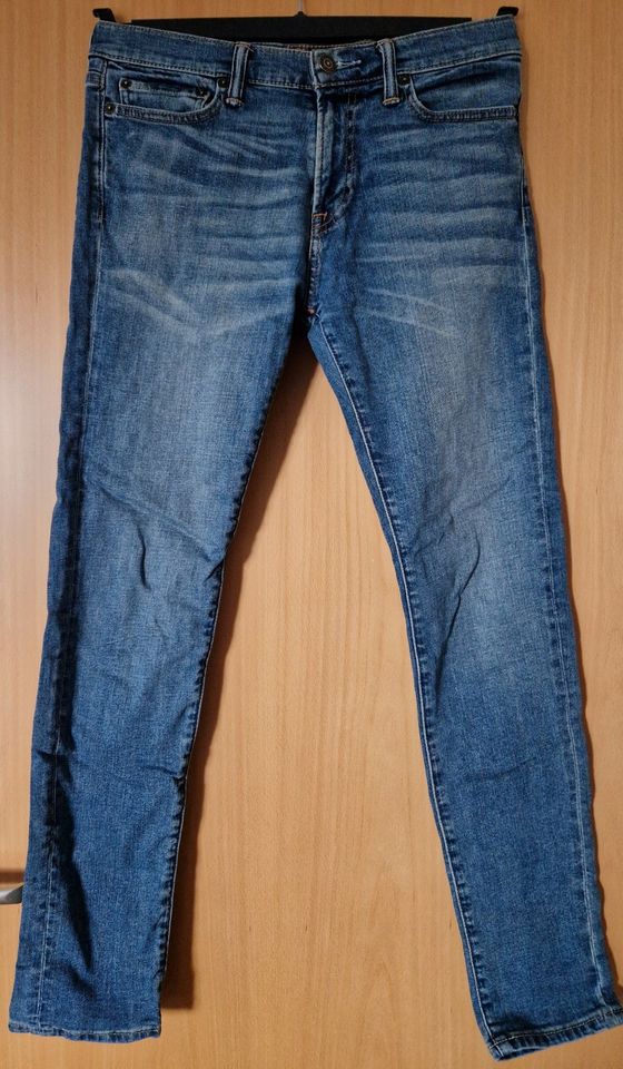 Abercrombie & Fitch 5-Pocket Jeans Gr. W30 – L32 Super Skinny in Leverkusen