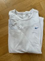 Nike Laufshirt Größe M langarm Frankfurt am Main - Nordend Vorschau