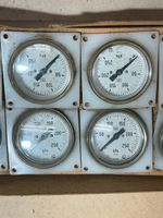 10x Manometer 0-250 kPa Ø60mm Schalttafel / Amaturenbrett-Einbau Sachsen - Chemnitz Vorschau