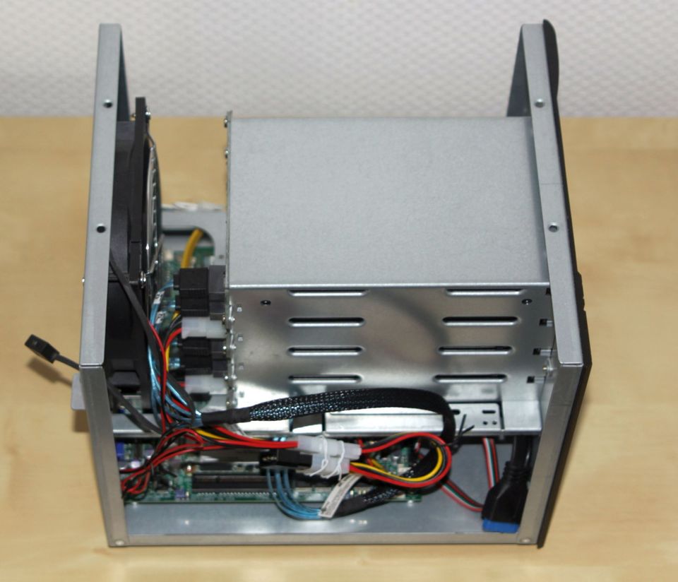 Linux MiniPC NAS Server Supermicro Synology 15Watt in Wasserliesch