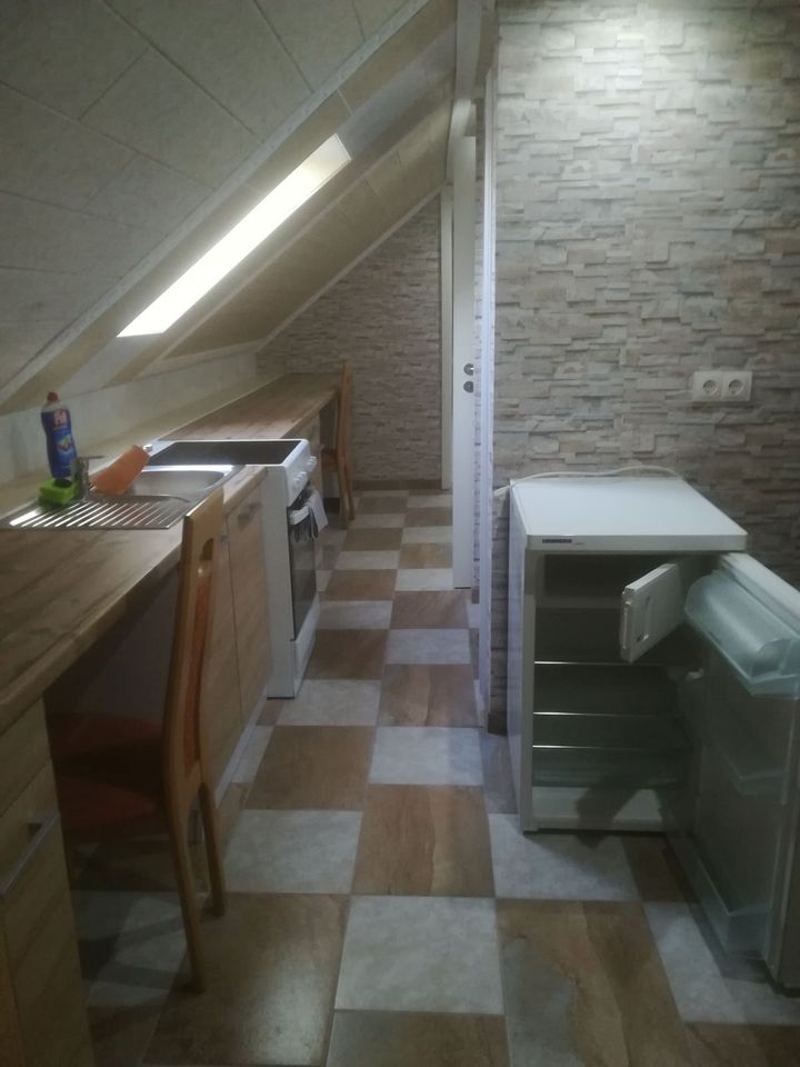Möblierte 2 Zimmer Dachgeschoss-Wohnung mit 2  Balkon/Loggias in Sulingen