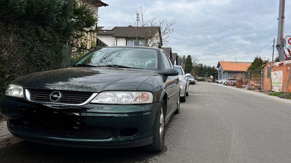 Opel Vectra - B 2.0 Edition 2000 in Neuhausen