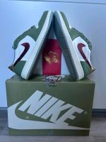 Nike Jordan 1 Retro Low OG „year of the Dragon“ Nordrhein-Westfalen - Reichshof Vorschau