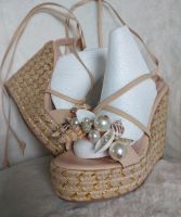 WoW ** WEDGES Sandalen 38 ** Ibiza BOHO beige gold Keilabsatz Nordrhein-Westfalen - Waldbröl Vorschau