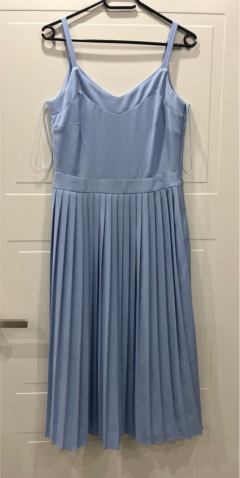 Blaues Kleid | Sommerkleid | Esprit | Babyblaues Kleid in Bottrop