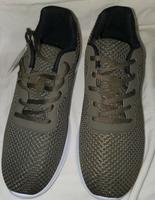 Sommer Sneaker gr 44 Neu khaki Nordrhein-Westfalen - Wilnsdorf Vorschau