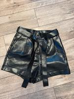 Shorts von TopShop Lederimitat Polyester Gr. L Hamburg-Mitte - Hamburg Hammerbrook Vorschau