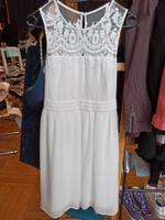 Vero Moda Kleid Gr. S weiß Sachsen - Hoyerswerda Vorschau