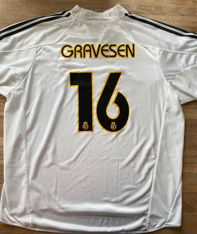 Trikot Real Madrid Saison 2005-2006 Adidas 16 Thomas Gravesen in Worth