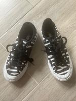 NewBalance Sneaker Gr. 40,5 Nordrhein-Westfalen - Würselen Vorschau