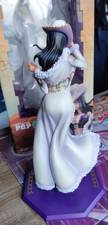 One Piece Nico Robin Miss All Sunday Anime figure in Salzgitter