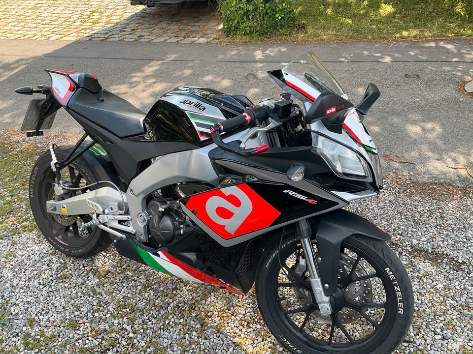 Aprilia RS4 125 in Siegsdorf